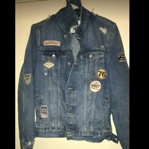 Denim distressed Jean jacket w/ patches
